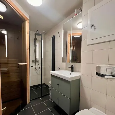 Appartamento Cozy With Jacuzzi Vaga